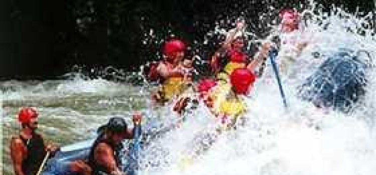Whitewater Rafting on the Pacuare River Whitewater Rafting on the Pacuare River