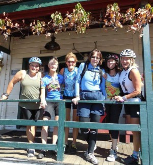 Women's Quest Costa Rica Surf and Yoga Retreat 2