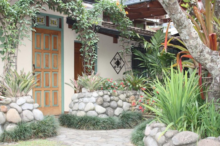 Tierra Magica Bed and Breakfast and Art Studio 1