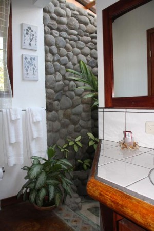 Tierra Magica Bed and Breakfast and Art Studio 2