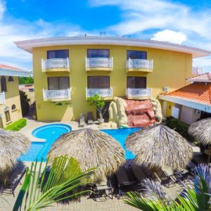 Alamar Hotel