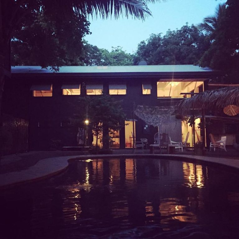 La Negra Surf Hotel & Soda
