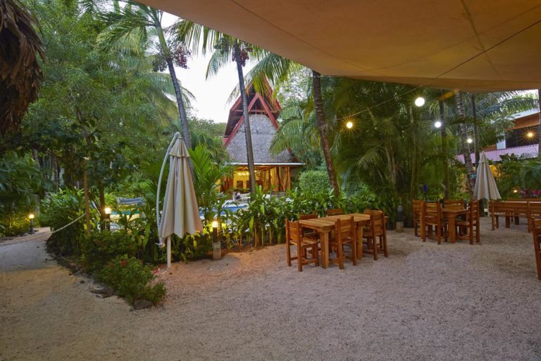 Living Hotel