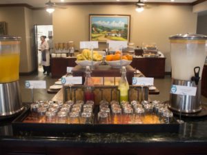 Wyndham San Jose Herradura Hotel: dining
