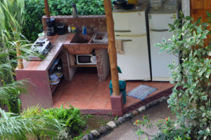 Entre Dos Aguas: outdoor kitchen