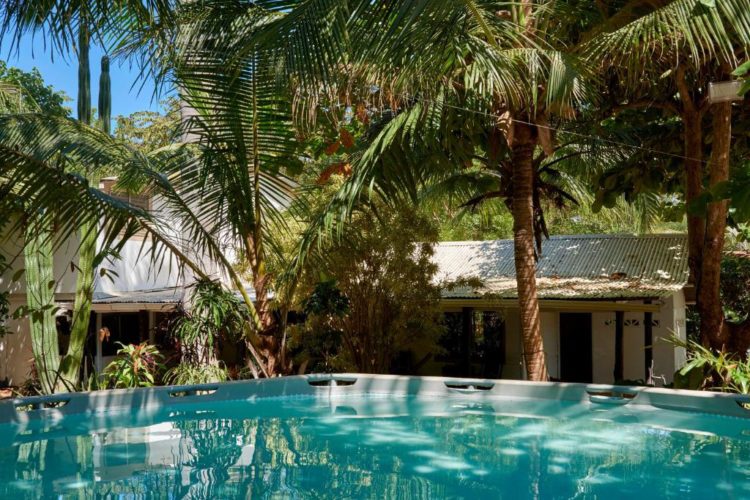 playa negra surf lodge