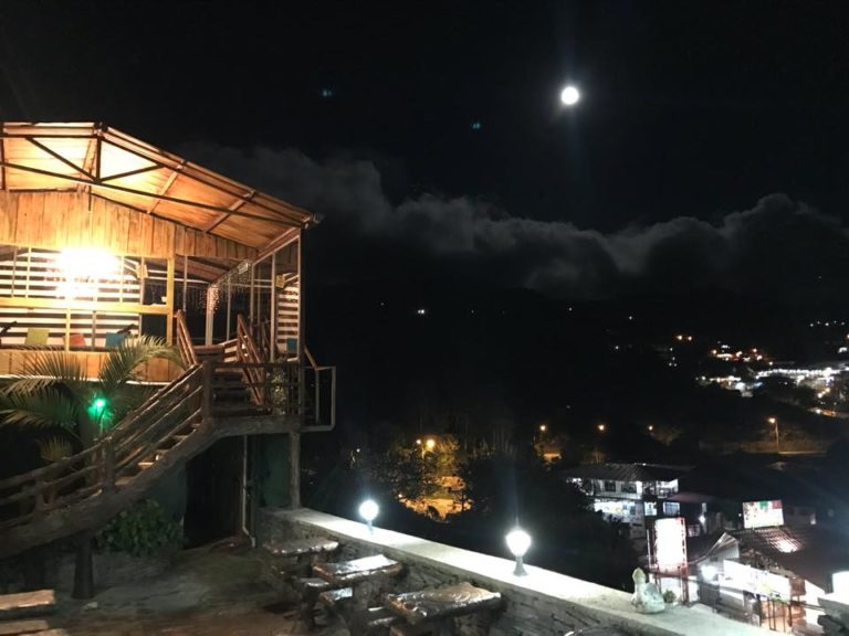 Hotel & Cabinas Vista Al Golfo